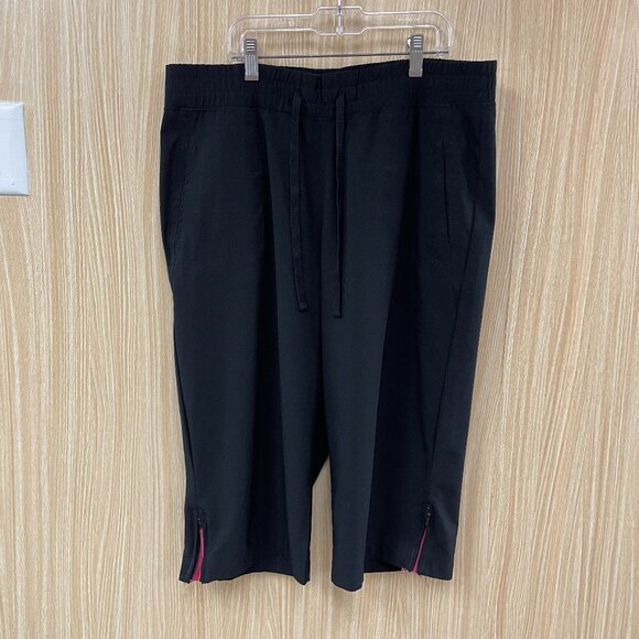 Lee Black Capris size 10 - Picture 1 of 6
